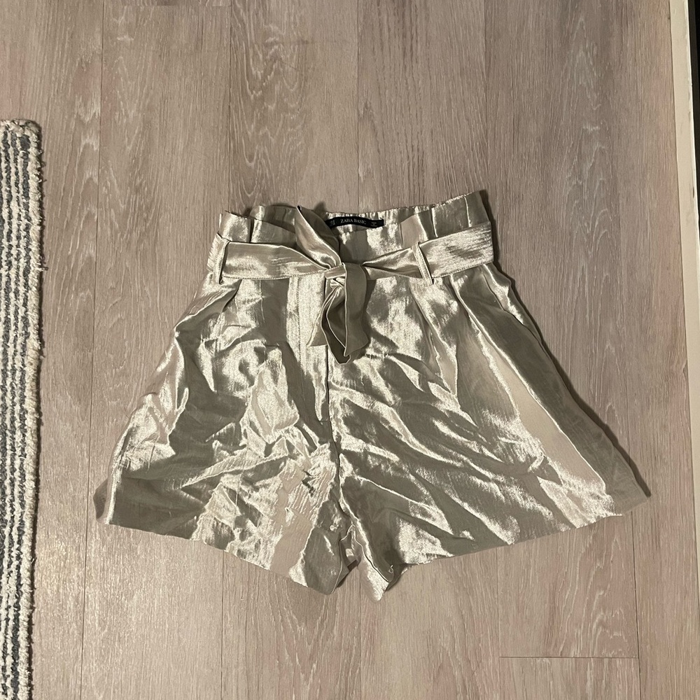 Zara high waisted shorts
